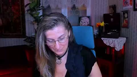 Frida Tander online show from September 14, 1:56 pm