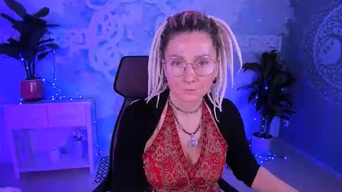 Frida Tander online show from February 22, 10:19 am