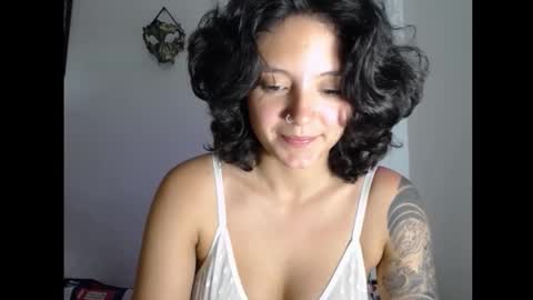 frikisa online show from March 19, 2:50 am