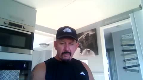 Snapshot of friskyneedsum chatting on September 11, 4:19 pm bob online show from September 11, 4:19 pm