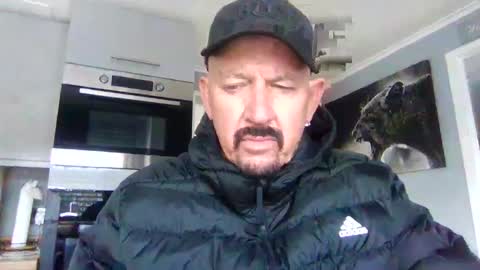 Snapshot of friskyneedsum chatting on January 29, 12:24 pm bob online show from January 29, 12:24 pm