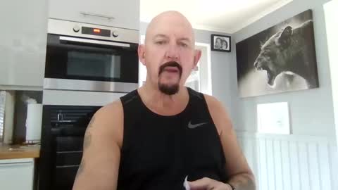 Snapshot of friskyneedsum chatting on February 26, 12:49 pm bob online show from February 26, 12:49 pm