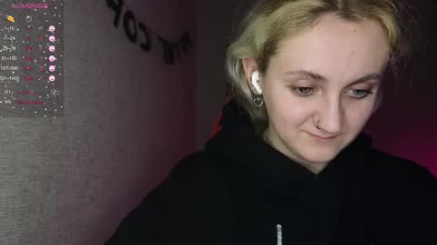 Snapshot of frosty_blueberries4 chatting on February 13, 11:39 am ANA online show from February 13, 11:39 am
