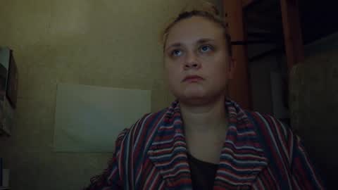 Snapshot of frumcake chatting on November 1, 6:29 pm FrumCake online show from November 1, 6:29 pm