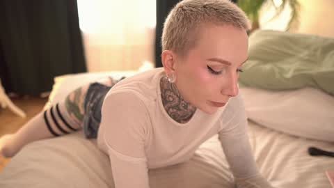 Eva         all my links   online show from September 29, 9:30 am