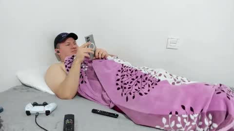 Fuckdirtymen online show from February 17, 4:39 pm