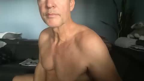 Gregorio online show from October 15, 9:48 pm