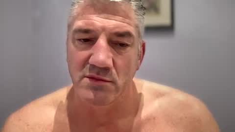 fullback_15 online show from November 30, 9:16 am