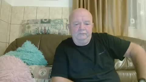 fullballs6 online show from October 24, 2:34 am