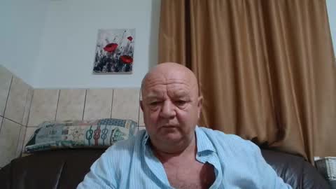 fullballs6 online show from December 6, 3:02 am