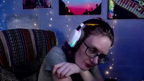 Princess Nellie  Captain Simon online show from December 31, 12:04 pm