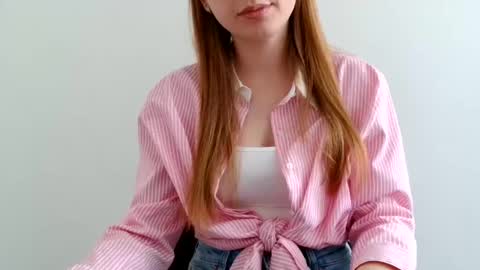 Emma online show from May 26, 9:59 am