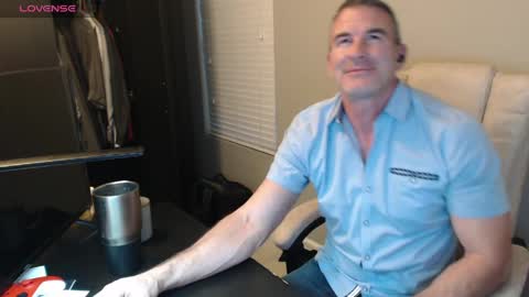 funfitmalelv2 online show from April 2, 1:57 am