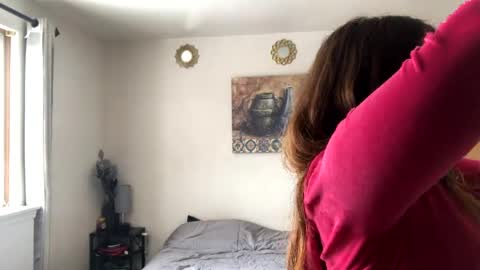 Linnys Palace online show from January 28, 8:04 pm