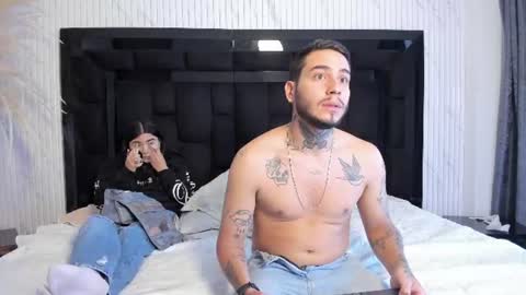 Gabby And Dominic online show from July 22, 12:51 pm