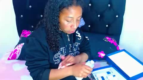 gabi_jhons_23 online show from January 17, 8:46 am