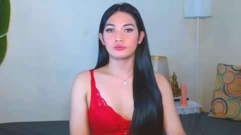 gabriela_deluxe online show from February 13, 5:38 pm