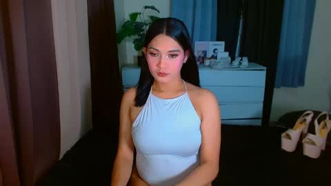 gabriela_deluxe online show from May 4, 2:56 pm
