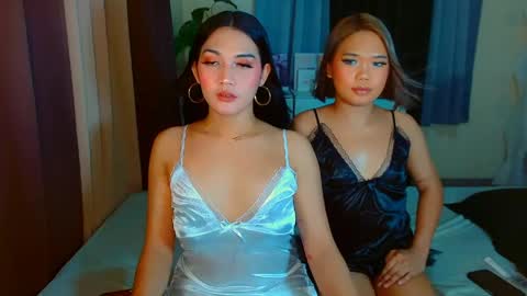 gabriela_deluxe online show from April 23, 5:58 pm