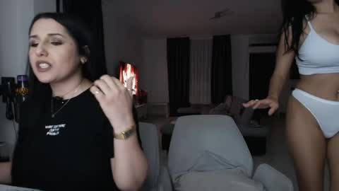 i love to squirt online show from May 23, 10:17 pm