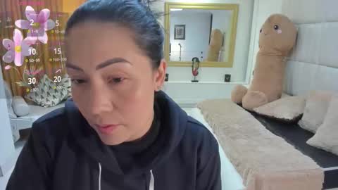 gabriela online show from November 28, 1:40 pm