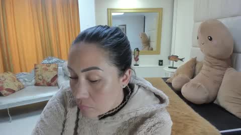 gabriela online show from September 9, 4:18 pm