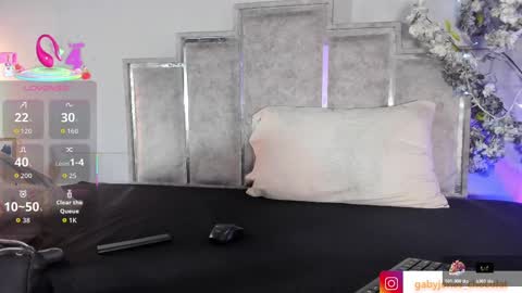 gabyyjones online show from October 29, 11:34 am