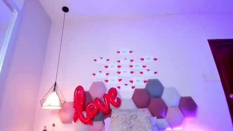 GahiaBelucci online show from February 14, 3:04 pm