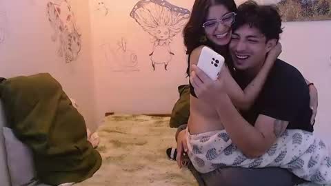 Gaia y Clayde online show from July 2, 3:23 am