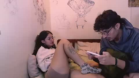 Gaia y Clayde online show from July 25, 4:10 am