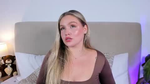 Gaia Baker  online show from July 12, 6:49 am
