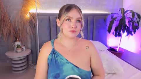 Gaia Baker  online show from March 14, 6:23 pm