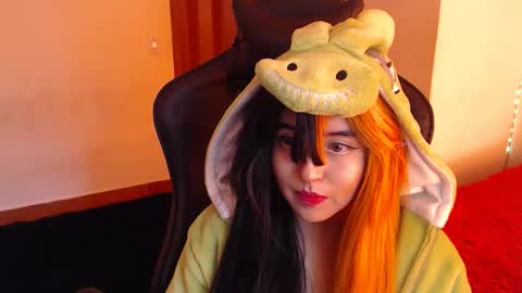 Kate 3 online show from May 11, 8:06 pm