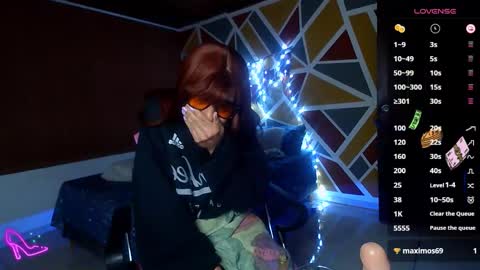 Snapshot of gala_dimou chatting on October 1, 5:06 am Gala Dimou online show from October 1, 5:06 am