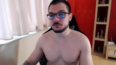 GangstaLover online show from March 25, 4:52 am