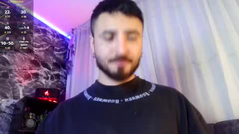 Snapshot of garbel09 chatting on October 3, 7:38 am Chris Dont forget to gift me thumb up Its very important to me and makes me happy AF online show from October 3, 7:38 am