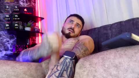 Snapshot of garbel09 chatting on October 10, 7:25 am Chris Dont forget to gift me thumb up Its very important to me and makes me happy AF online show from October 10, 7:25 am