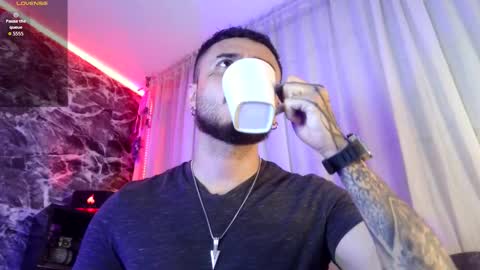 Snapshot of garbel09 chatting on October 20, 7:35 am Chris Dont forget to gift me thumb up Its very important to me and makes me happy AF online show from October 20, 7:35 am