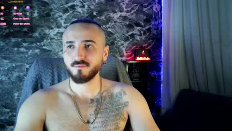 Snapshot of garbel09 chatting on February 26, 6:19 am Chris Dont forget to gift me thumb up Its very important to me and makes me happy AF online show from February 26, 6:19 am