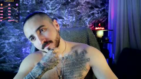 Snapshot of garbel09 chatting on March 4, 6:15 am Chris Dont forget to gift me thumb up Its very important to me and makes me happy AF online show from March 4, 6:15 am