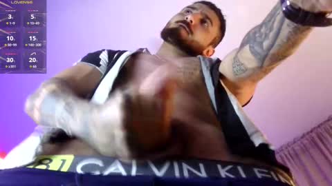 Snapshot of garbel09 chatting on October 8, 7:03 am Chris Dont forget to gift me thumb up Its very important to me and makes me happy AF online show from October 8, 7:03 am