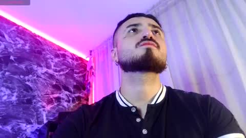 Snapshot of garbel09 chatting on October 15, 6:38 am Chris Dont forget to gift me thumb up Its very important to me and makes me happy AF online show from October 15, 6:38 am