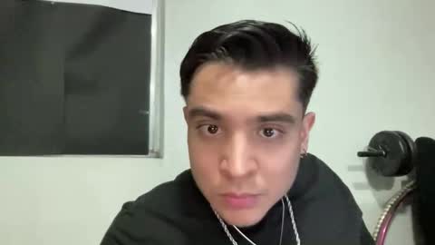 garypinepineapple online show from June 2, 4:47 am
