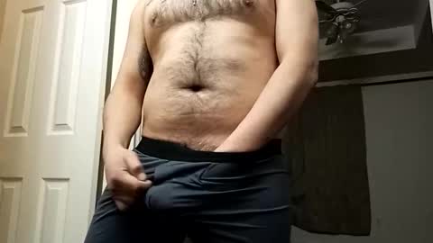 garzasimon94 online show from February 4, 5:44 am