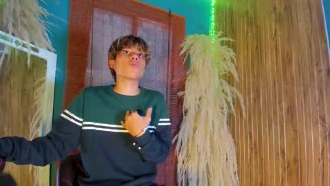 HAN online show from December 20, 7:21 pm