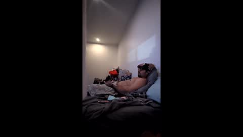 gbaby91331 online show from April 11, 12:20 pm