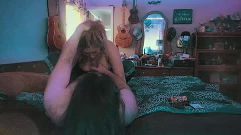 Geeznutsizonyrchyn online show from March 8, 1:36 pm