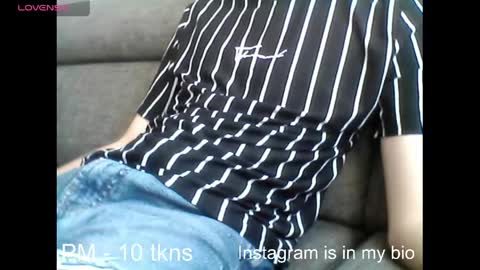 geil123569551 online show from May 22, 2:24 pm
