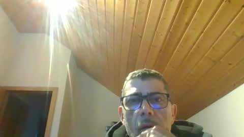 Gen online show from January 20, 7:04 am