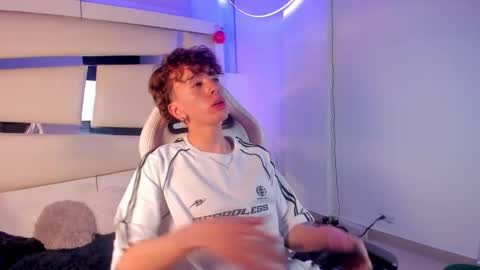 Genesis online show from January 15, 5:05 am